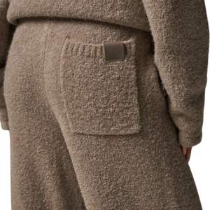 Pantalon en tricot bouclé marron décontracté à taille élastique, texture douce, coupe décontractée, bas de pyjama confortable, style unisexe - Product Image 4