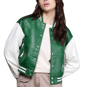 Veste universitaire pour femmes avec une construction durable, un intérieur chaud et un design de mode inspiré du sport intemporel - Product Image 1