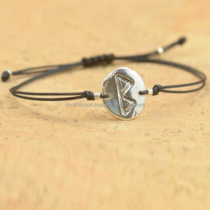 Bracelet Vintage Viking Laguz Rune fait à la main pour hommes et adolescents forgé Bracelet manchette bijoux - Product Image 3