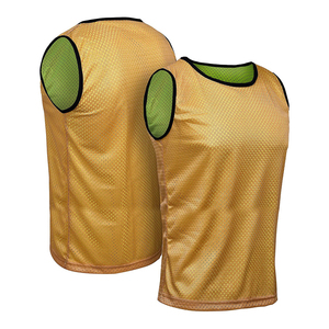 Factory Direct Customizable Soccer Football Pinnies Adult Training Bibs Scrimmage Vest Practice Jersey OEM Service 100% - Product Image 2