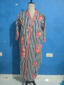 Robes Kimono en Coton Imprimé Fruits, Magnifiques Robes de Demoiselle d'Honneur Kimono, Peignoirs Faits Main à Impression au Bloc pour Femmes, Cadeau Kimono - Product Image 3