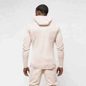 Chándal Deportivo para Hombre Talla Grande, 100% Poliéster de Alta Calidad, Ropa Deportiva para Hombre, Venta al Por Mayor, Hecho en Pakistán - Product Image 3