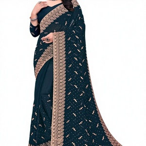 Elegante Saree de 60 Gramos con Intrincados Bordados Zari y Detalles de Swarovski, para Fiestas, Estilo Indio-Pakistaní - Product Image 1