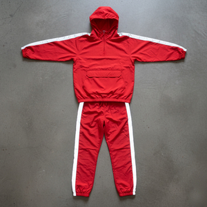 Produit tendance : Ensemble survêtement coupe-vent oversize pour homme avec veste demi-zip et short, design à bandes réfléchissantes, logo personnalisé - Product Image 2
