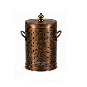 Seau de rangement cylindrique en métal finition antique avec couvercle, motif géométrique, pour usage extérieur et jardin, style simple, décoratif - Product Image 1