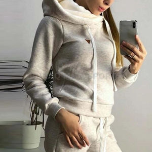 Ensemble de salon rayé 2 pièces pour femmes, haut à manches longues boutonné et pantalon à cordon de serrage - Product Image 1