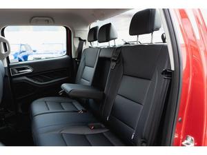 OFERTA JUSTA 2026 POEER300 2.4D LUX AUTO 4WD EURO 6 4 PUERTAS - Product Image 5