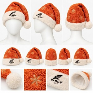 HAMILO SPORTS Chapeau de Père Noël classique rouge uni pour homme adulte avec bordure en fourrure blanche et pompon 100% polyester pour la plage - Product Image 5