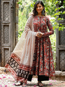 <b>Women</b> Rayon Digital Print Quick Dry <b>Kurta</b> Set Dupatta Knee-Length Regular Fit Traditional Ethnic Wear India Pakistan Style All - Product Image 6