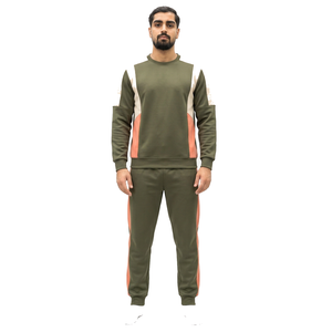 Chándal Deportivo para Hombre, Color Negro y Naranja, Estilo Urbano, 2 en 1, Grueso, con Capucha, Manga Larga, Corte Regular, Estilo Invernal, 100% - Product Image 4