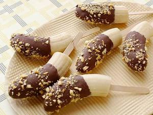 Bananes surgelées IQF enrobées de chocolat, entières ou moitiés, à prix compétitif, provenant d'un fabricant vietnamien - Product Image 1