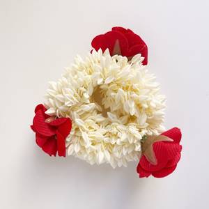 สายรัดข้อมือดอกไม้สีขาว ผ้าทอศิลปะพื้นบ้าน อุปกรณ์เสริมงานแต่งงานแบบนุ่ม ขนาด 40 มม. ขึ้นไป - Product Image 2