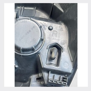 Repuestos de automóvil compatibles con Hyundai Grand Starex H-1 2007-2014 Faro delantero derecho del pasajero 92102-4H000 repuestos de automóvil coreanos - Product Image 3
