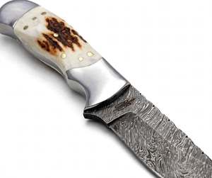 Herramienta Artesanal de Acero con Patrones, Mango de Asta de Ciervo, Pieza Ejecutiva de Exhibición - Product Image 3