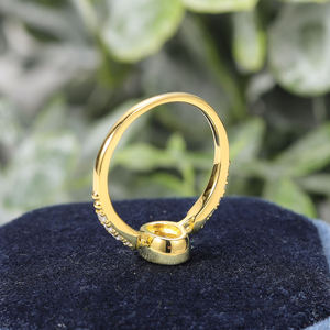 Bague de fiançailles unisexe en or jaune 18 carats massif plaqué rhodium, pierre naturelle de forme géométrique, minimaliste, certifiée IGI AMBER - Product Image 3