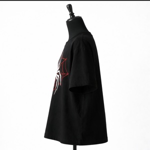 Camiseta Casual Unisex de Jersey 100% Algodón de 180g, Fabricación OEM Personalizada, Biowash, Suave, con Agujeros de Red de Araña, Apliques Ecológicos y Cuentas - Product Image 3