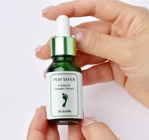 Suero Fortalecedor de Uñas Dr. Kralle Pedi Saver, Fórmula Herbal Líquida para el Cuidado de las Uñas, Envase Individual - Product Image 1