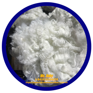 ขายเส้นใยโพลีเอสเตอร์เกรด A สีขาว 6D SD แบบแห้ง ผลิตจากเส้นใยโพลีเอสเตอร์รีไซเคิล GRS 100% สำหรับทำพรมและเบาะรถยนต์ - Product Image 3