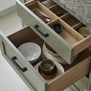 Poignée de tirage rectangulaire moderne en alliage de zinc noir mat pour meubles, armoires de cuisine, placards et tiroirs de salle de bain - Product Image 6