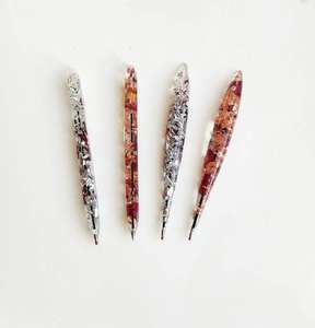 Agujas de Ganchillo de Resina Epoxi Hechas a Mano, Ergonómicas, de 3mm a 12mm, Diferentes Tamaños, Mango Suave, de la India - Product Image 1