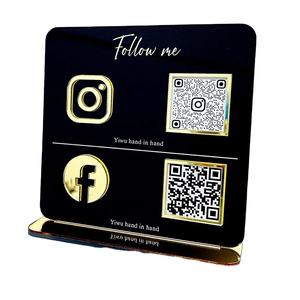 2025 Présentoir de code QR en acrylique élégant et élégant pour le marketing des médias sociaux - Product Image 2