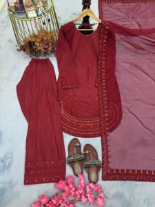 Última Moda en Ropa Femenina: Salwar Kameez Bordado para Bodas y Festivales, Traje de la India - Product Image 2