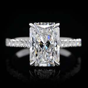 Bague Radiant Allongée en Argent 925 Certifiée IGI avec Diamant de Laboratoire VVS OEM, Micro-Pavé Halo Empilable, Tendance pour Mariages et Commerçants - Product Image 2