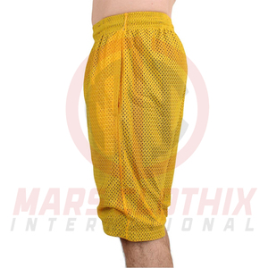Pantalones cortos deportivos transpirables de malla para hombre, tela suave, ajuste cómodo, pantalones cortos de malla diseñados para entrenamiento activo y fitness. - Product Image 2