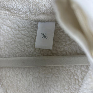 Gilet d'hiver respirant en polaire sherpa pour homme, service OEM, couleur gris, col montant, sans manches, fermeture éclair intégrale, veste sherpa légère - Product Image 4