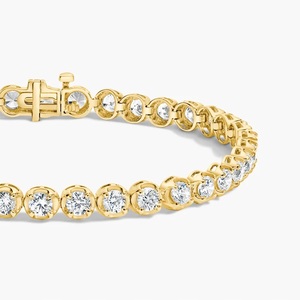 Pulsera de tenis con diamantes de corte redondo y engaste de punta compartida de eternidad completa - Product Image 2