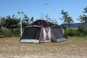 Carpa de Camping Extensible para 4 Personas, de una Sola Capa, para las Cuatro Estaciones, con un Dormitorio y una Sala de Estar, Amplio Espacio, Impermeable - Product Image 2