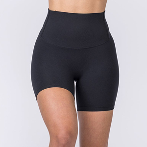 Shorts de compression noirs unis taille haute pour femme, respirants, tricotés, coupe sportive, taille élastique, style classique - Product Image 1