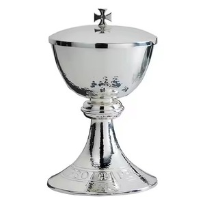 Ciborio Religioso Premium de Latón con Tapa para Almacenamiento y Distribución de Hostias Sagradas - Product Image 5