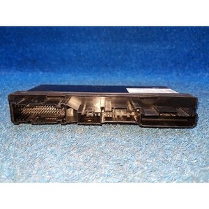 ECU และโมดูลคอมพิวเตอร์มือสองสำหรับรถยนต์ซีรีส์ 5 รุ่น 6135917606901 - Product Image 4