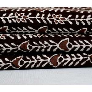 Tissu en coton 100 % imprimé à la main avec motifs floraux indiens, idéal pour les vêtements féminins, les rideaux, les artisanat, les sacs et les revêtements extérieurs – Vente chaude - Product Image 6