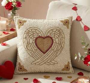 Funda de Cojín Bordada a Mano Económica con Elegante Trabajo de Cuentas para Sofá, Cama, Silla y Decoración Festiva del Hogar - Product Image 1