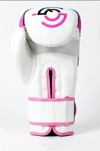Guantes de Boxeo Unisex de Cuero Genuino de 12oz y 16oz con Soporte Acolchado para la Muñeca, para Entrenamiento y Sparring, Diseño de Marca Privada Personalizada - Product Image 3