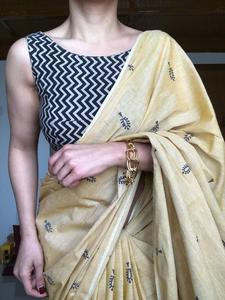 Casual Printed Polyester <b>Saree</b> <b>For</b> <b>Women</b> Quick Dry Wrinkle FreeParty Diwali Traditional Ethnic Garment Elegant Wear Drape Unit - Product Image 6