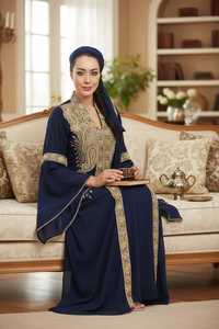 Abaya pour femme bleu marine brodée en organza de polyester, longueur ras du sol, col cœur, manches longues, style modeste du Moyen-Orient, pour mariage - Product Image 4