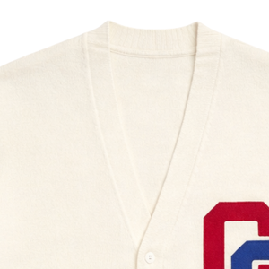 Nouveaux Logos Personnalisés 2026 sur Pulls Col V de Haute Qualité pour Sororités/Fraternités/Écoles/Collèges/Universités – Cardigan Tricoté avec Logos - Product Image 2