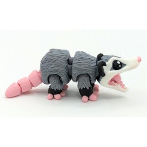 Opossum Articolato Stampato in 3D per Fidget Cube, Figurina da Scrivania Sensoriale per Alleviare lo Stress, l'Ansia e Migliorare la Concentrazione - Product Image 4