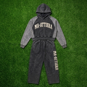 Conjunto de Sudadera Corta con Capucha y Pantalones Anchos de Felpa de Algodón con Lavado Ácido Bicolor para Mujer, Estilo Urbano, Venta al por Mayor OEM - Product Image 5