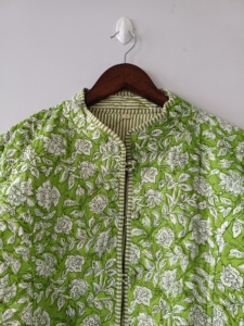 Veste Jackat à imprimé floral réversible 100% coton à col en V - Product Image 4