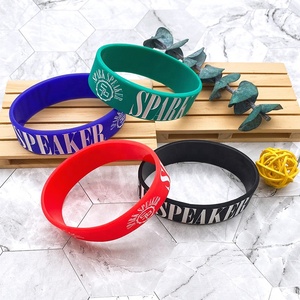 Pulsera de silicona con relleno de color - Product Image 6