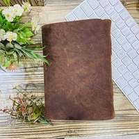 Diario de Tapa Dura Encuadernado en Cuero Hecho a Mano de 9x7 Pulgadas, Exclusivo Cuaderno de Viaje Retro Vintage con Logotipo Grabado y Papel para Acuarelas
