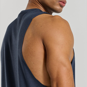 Camiseta sin mangas azul marino para hombre, cuello redondo, color sólido, de secado rápido, tejida, deportiva, para entrenamiento. - Product Image 5