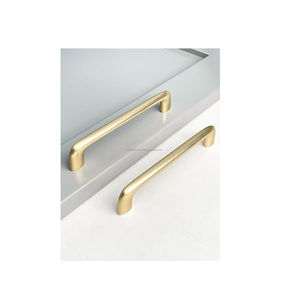 Poignée de tirage en métal pour portes d'armoires de cuisine offrant une construction durable avec un design contemporain élégant - Product Image 4
