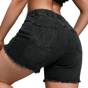 Shorts de mezclilla negros casuales para mujer, corte ajustado elástico a la cintura, con cordón, rasgados, desgastados, con dobladillo sin rematar, estilo streetwear, vaqueros de moda - Product Image 2