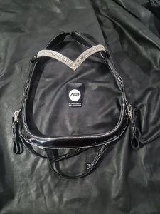ALR EQUESTRIANS - Brida de Cuero Genuino Hecha a Mano, Duradera, con Diseño de Cocodrilo, Ajuste Cómodo, Personalizable, para Montar a Caballo - Product Image 3