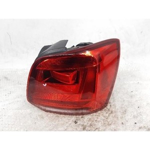 Luz Trasera Derecha Usada para Polo 6C0945096K - Product Image 1